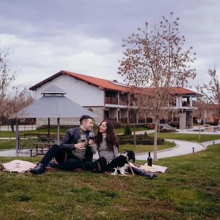 Boutique Complex Trakiets Zhitnitsa