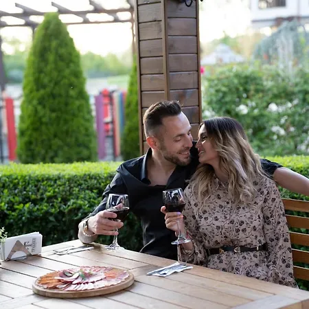 Boutique Complex Trakiets 酒店 Zhitnitsa