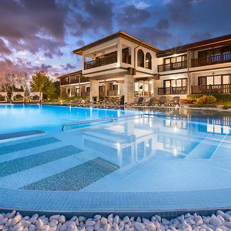 Boutique Complex Trakiets