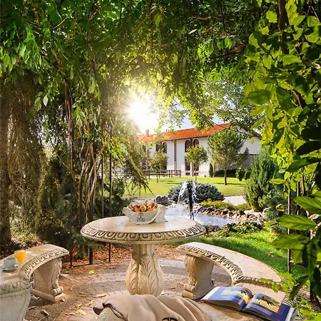 Boutique Complex Trakiets 4*