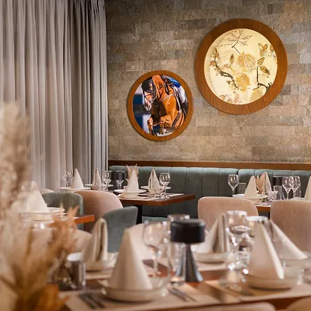 Boutique Complex Trakiets 酒店 4*