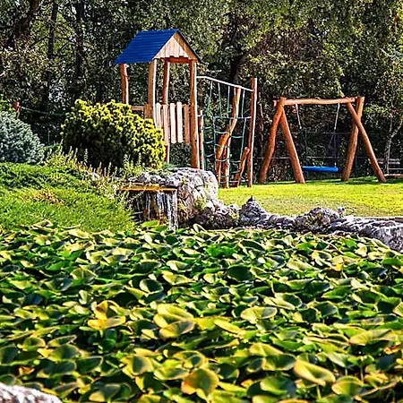 Boutique Complex Trakiets Zhitnitsa
