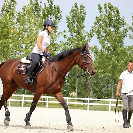 Boutique Complex Trakiets Хотел Zhitnitsa