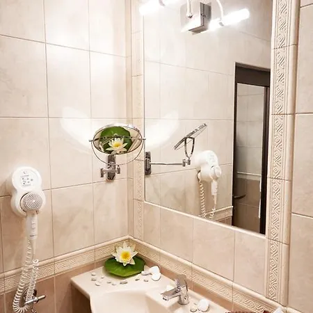 Boutique Complex Trakiets Zhitnitsa