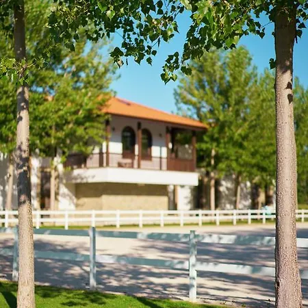 Boutique Complex Trakiets