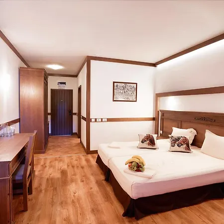 Boutique Complex Trakiets